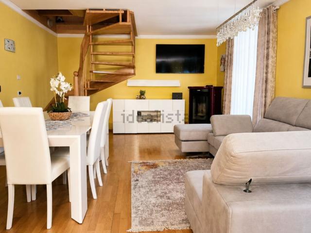 Villetta a schiera in vendita di 135 m² in Via Stefani, 7