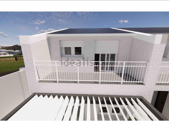 Villetta a schiera in vendita di 135 m² in Viale Ugo Foscolo, 2