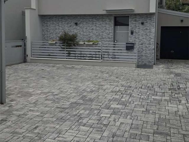Villetta a schiera in vendita di 136 m²