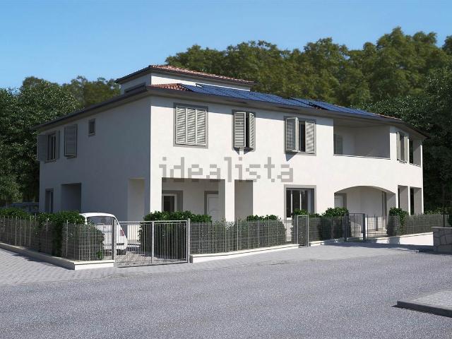 Villetta a schiera in vendita di 136 m² in Via del Pino