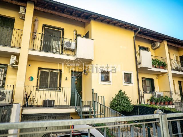 Villetta a schiera in vendita di 136 m² in Via Nicolò Greco