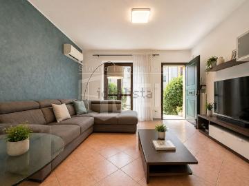 Villetta a schiera in vendita di 136 m² in Via San Carlo, 199