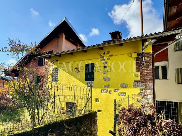 Villetta a schiera in vendita di 136 m² in Frazione Molina, 36