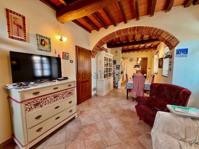 Villetta a schiera in vendita di 137 m² in Via di Bargi