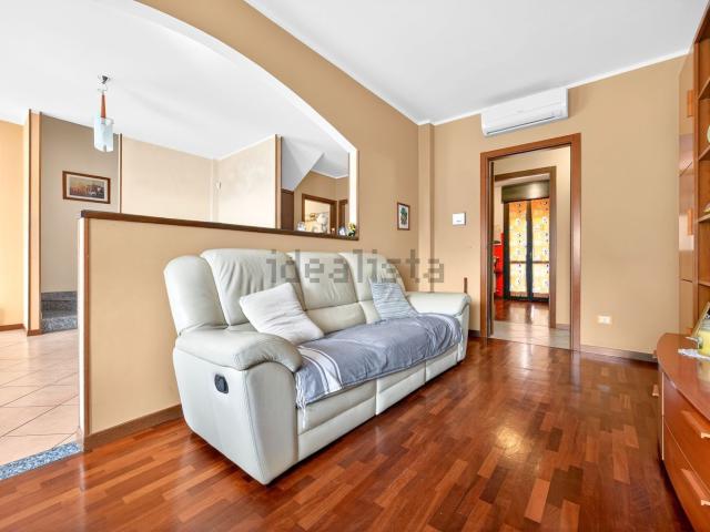 Villetta a schiera in vendita di 137 m² in Via Olona, 40