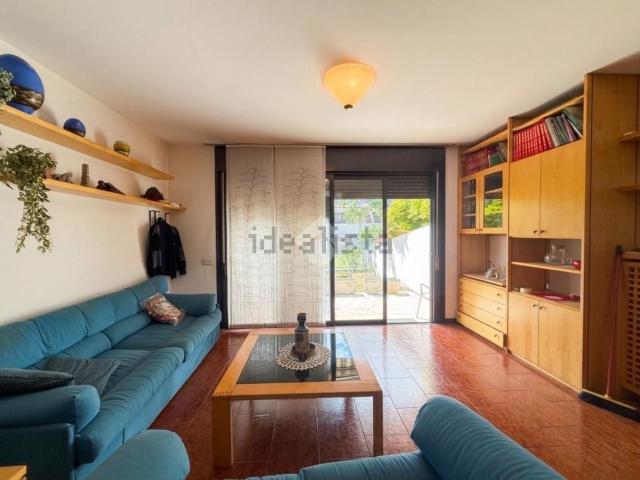 Villetta a schiera in vendita di 137 m² in Strada Fònda