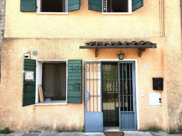 Villetta a schiera in vendita di 138 m²