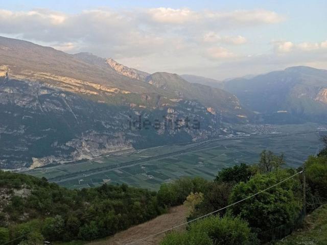 Villetta a schiera in vendita di 138 m² in Via del Remestál