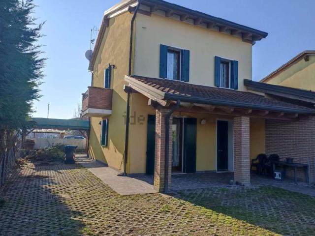 Villetta a schiera in vendita di 138 m² in Via Milano