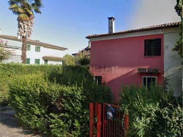 Villetta a schiera in vendita di 138 m² in Via Ronzinella, 36