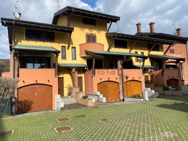 Villetta a schiera in vendita di 139 m² in Via San Cristoforo, 120