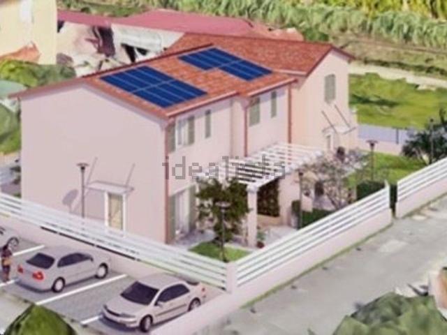 Villetta a schiera in vendita di 140 m² in Via di Mezzo, 28
