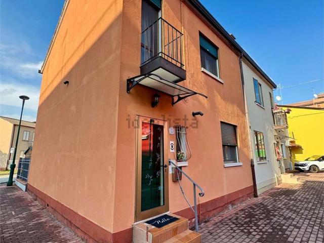 Villetta a schiera in vendita di 140 m²