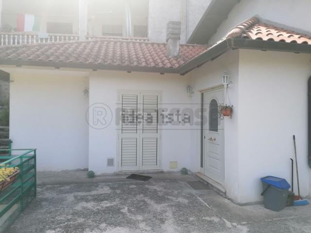 Villetta a schiera in vendita di 140 m² in Via Caira, 45
