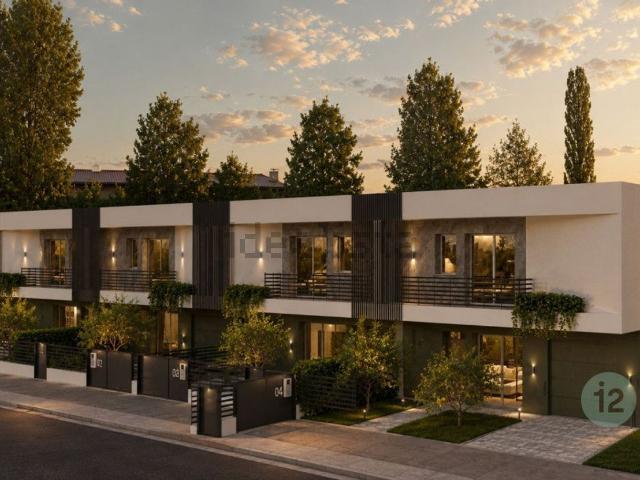 Villetta a schiera in vendita di 140 m² in Via Canale, 43