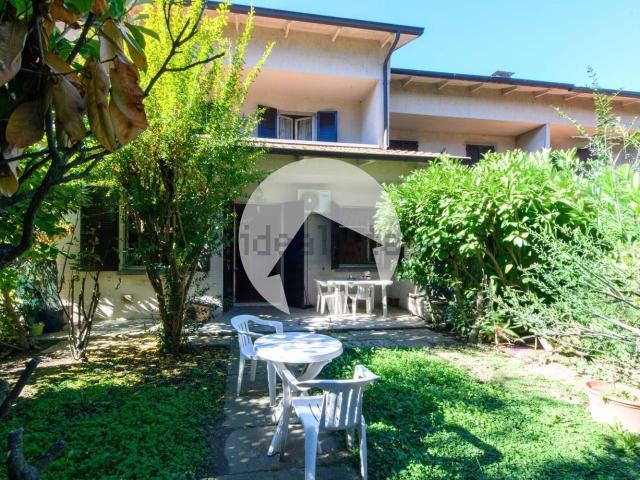 Villetta a schiera in vendita di 140 m² in Via Adalgiso Guardasoni, 9