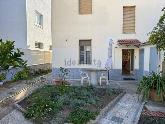 Villetta indipendente in vendita di 140 m² in Via Gioacchino Rossini