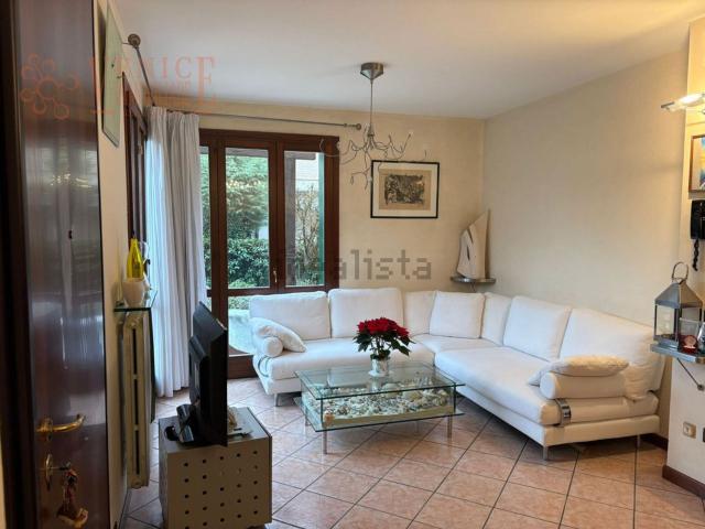 Villetta a schiera in vendita di 140 m² in Via Giovanni Boccaccio