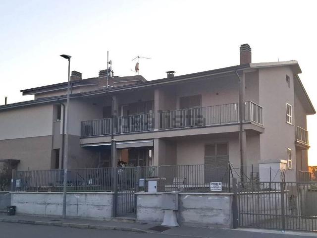 Villetta a schiera in vendita di 140 m² in Via D. Calatroni