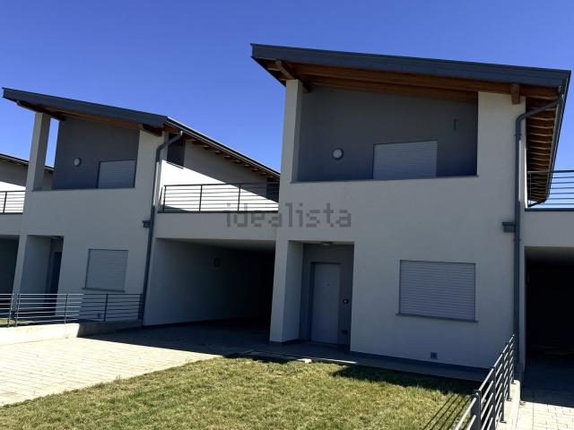 Villetta a schiera in vendita di 140 m² in Via dei Ronchi