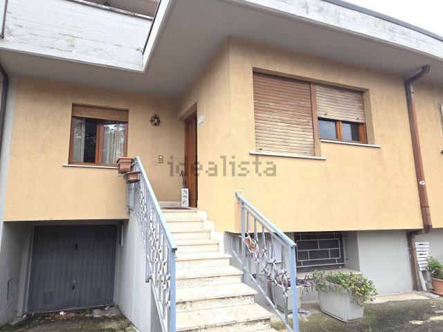 Villetta a schiera in vendita di 140 m² in Via del Sigillo