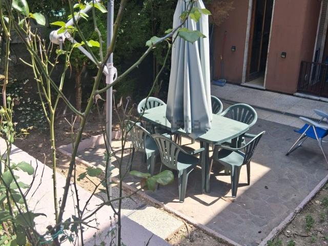 Villetta a schiera in vendita di 140 m² in Via Luigi Salvatorelli