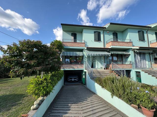 Villetta a schiera in vendita di 140 m² in Via Lunga, 28