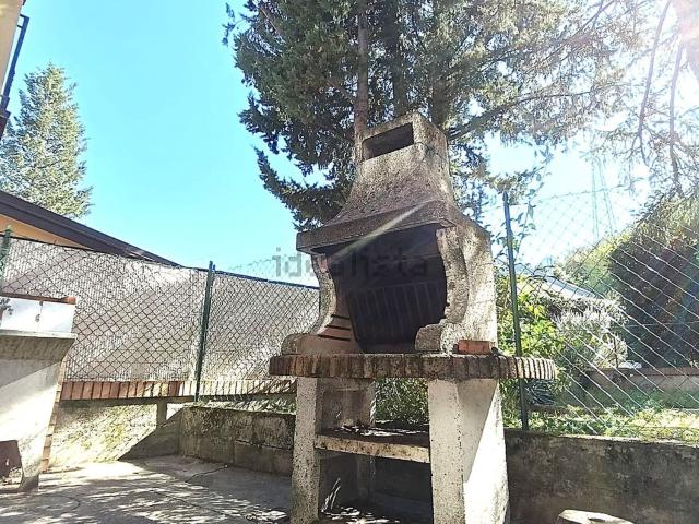 Villetta a schiera in vendita di 140 m² in Via Marzabotto