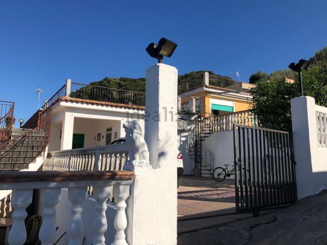 Villetta a schiera in vendita di 140 m² in Via Mezzana