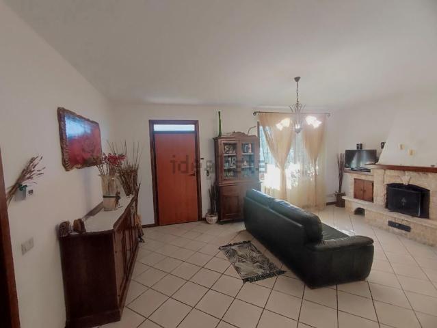 Villetta a schiera in vendita di 140 m² in Via Roma