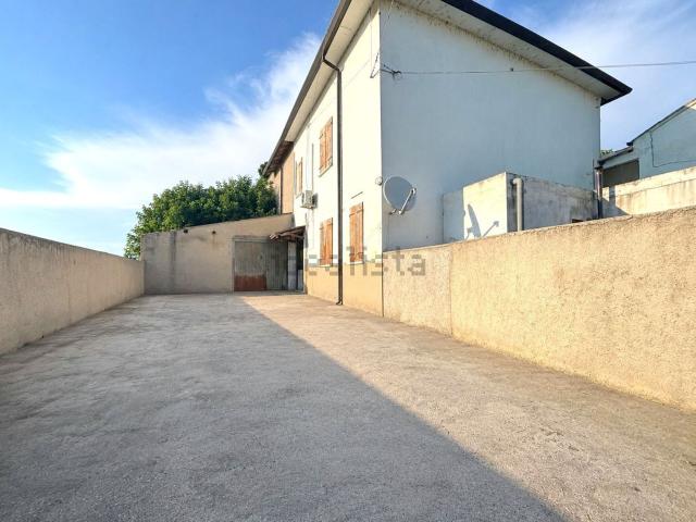 Villetta a schiera in vendita di 140 m² in Via Rangona, 3