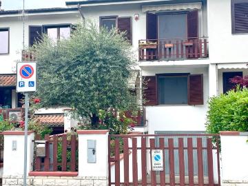 Villetta a schiera in vendita di 140 m² in Via Walter Tobagi, 6