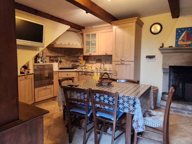 Villetta a schiera in vendita di 140 m² in Località Banzena, 11
