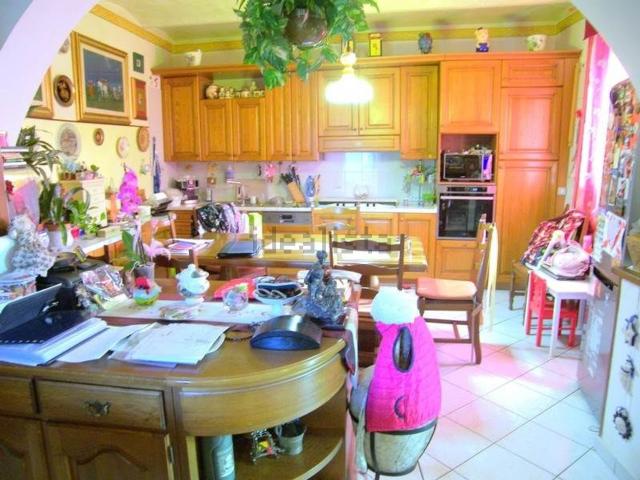 Villetta a schiera in vendita di 142 m² in Traversa Valdichiana Est