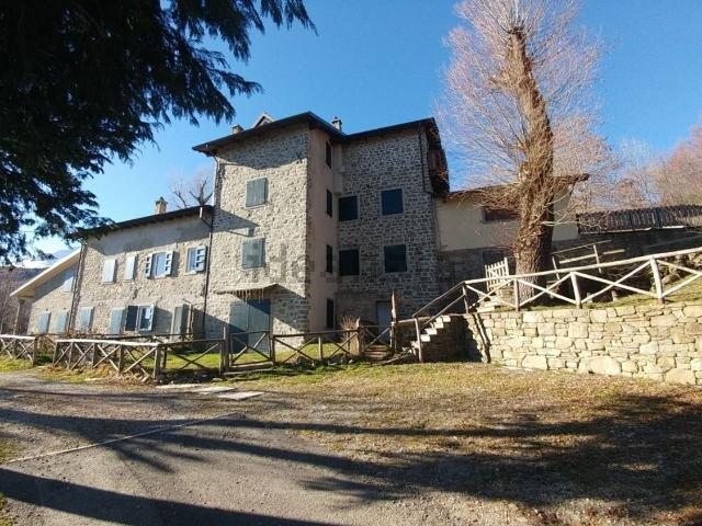 Villetta a schiera in vendita di 142 m² in Via Cimoncino, 1091