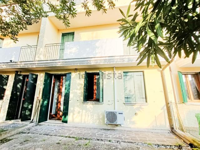 Villetta a schiera in vendita di 142 m² in Via Angeli, 56