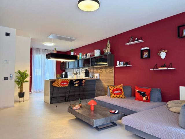 Villetta a schiera in vendita di 142 m² in Via Paolo Borsellino