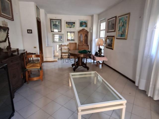 Villetta a schiera in vendita di 143 m² in Via Alessandro Petri
