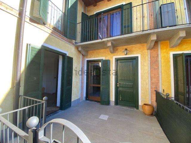 Villetta a schiera in vendita di 143 m² in Via Alfieri