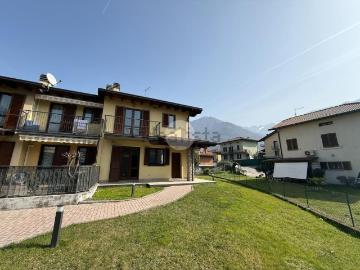 Villetta a schiera in vendita di 144 m² in Via Ronchi, 9