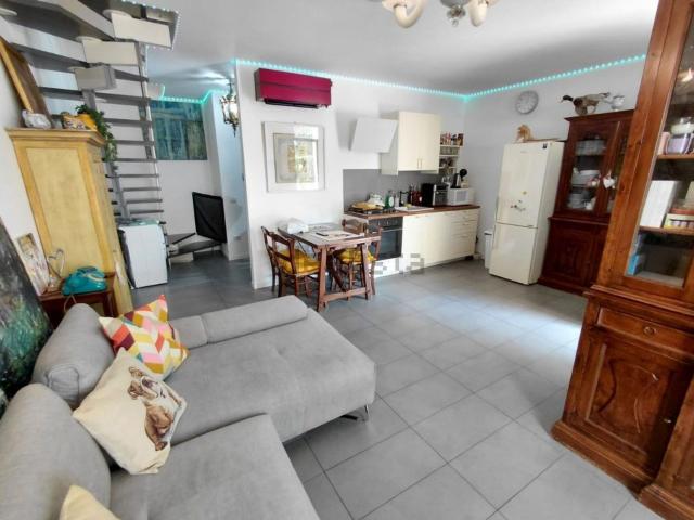 Villetta a schiera in vendita di 144 m² in Strada di Ghetto di Trebbiantico