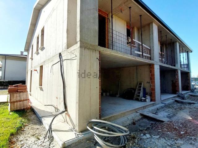 Villetta a schiera in vendita di 145 m²