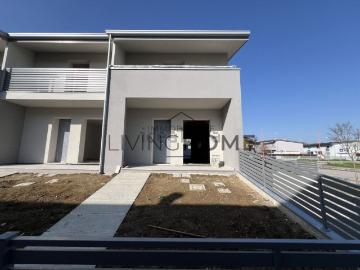 Villetta a schiera in vendita di 145 m²