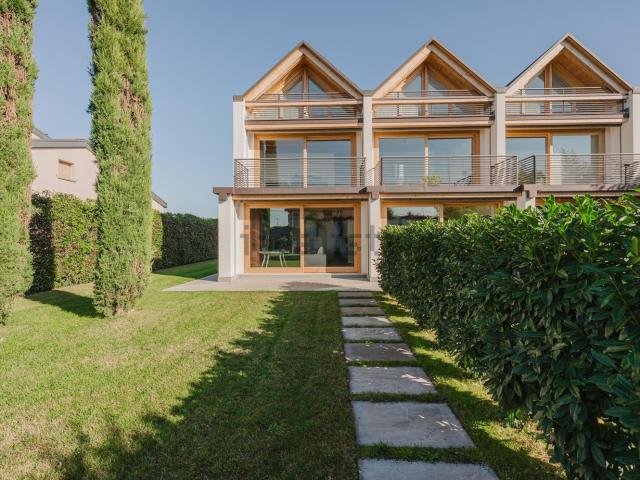 Villetta a schiera in vendita di 145 m² in Via Cà Dolfin