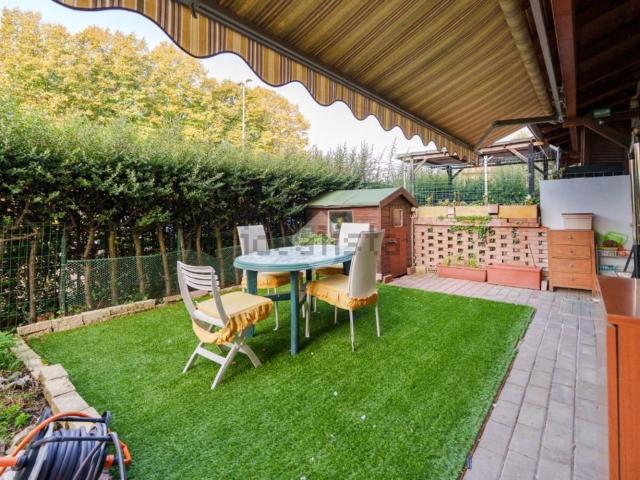Villetta a schiera in vendita di 145 m² in Via Canonica, 84