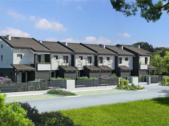 Villetta a schiera in vendita di 145 m² in Via A. Manzoni, 42