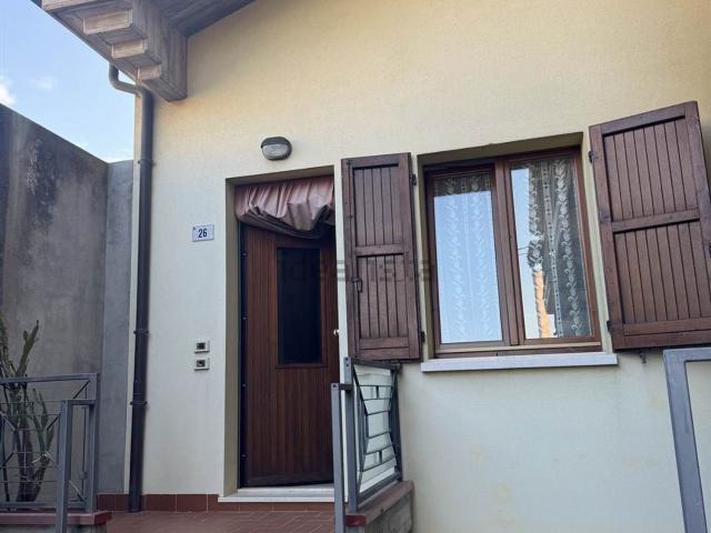 Villetta a schiera in vendita di 145 m² in Via Alfredo Oriani, 26