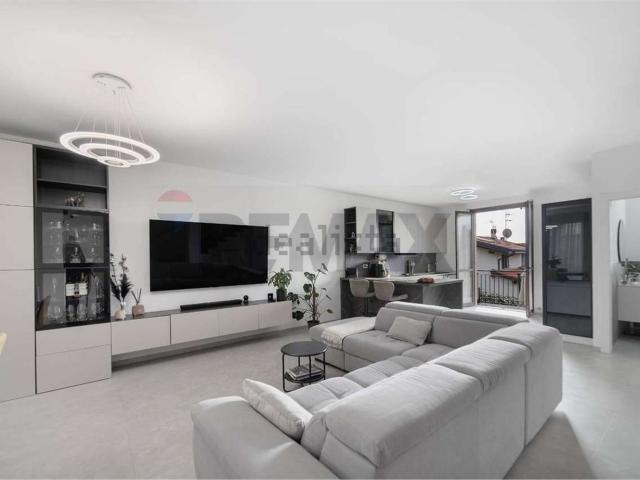 Villetta a schiera in vendita di 145 m² in Via Don G. Pozzi, 17