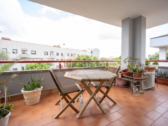 Villetta a schiera in vendita di 145 m² in Via Raffaele Ciasca, 32