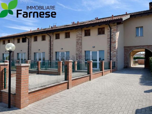 Villetta a schiera in vendita di 145 m² in Località Casturzano, 1